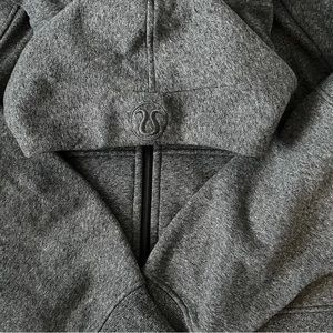 LULULEMON OVERSIZED SCUBA FULL ZIP CROPPED GRAY  HOODIE Size M/L